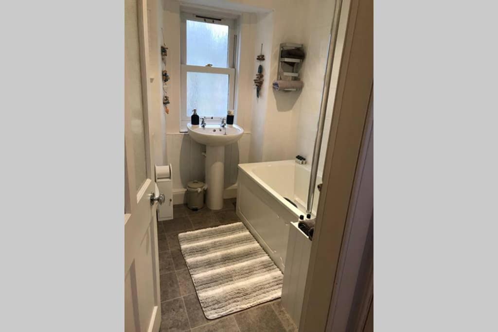 8A Tweed Cottage, Just Off The High St In Peebles Zewnętrze zdjęcie