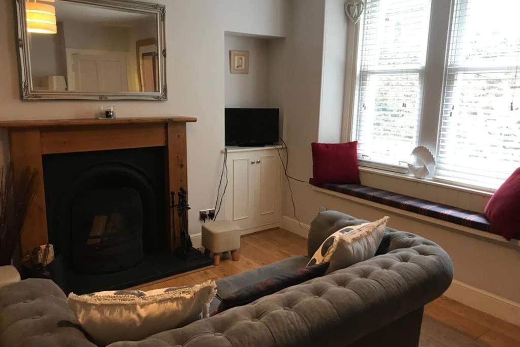 8A Tweed Cottage, Just Off The High St In Peebles Zewnętrze zdjęcie